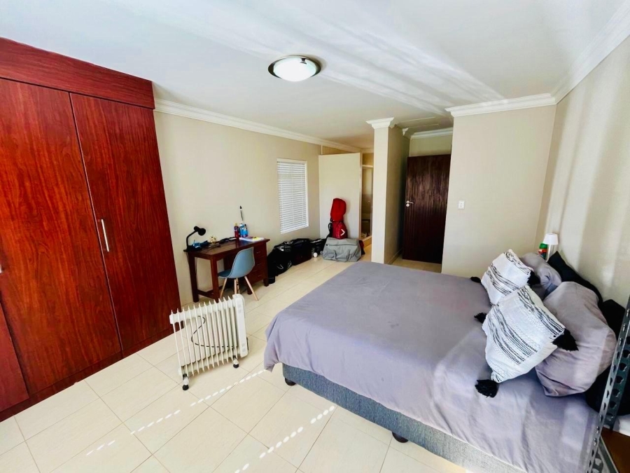4 Bedroom Property for Sale in Groenvlei Sh Free State